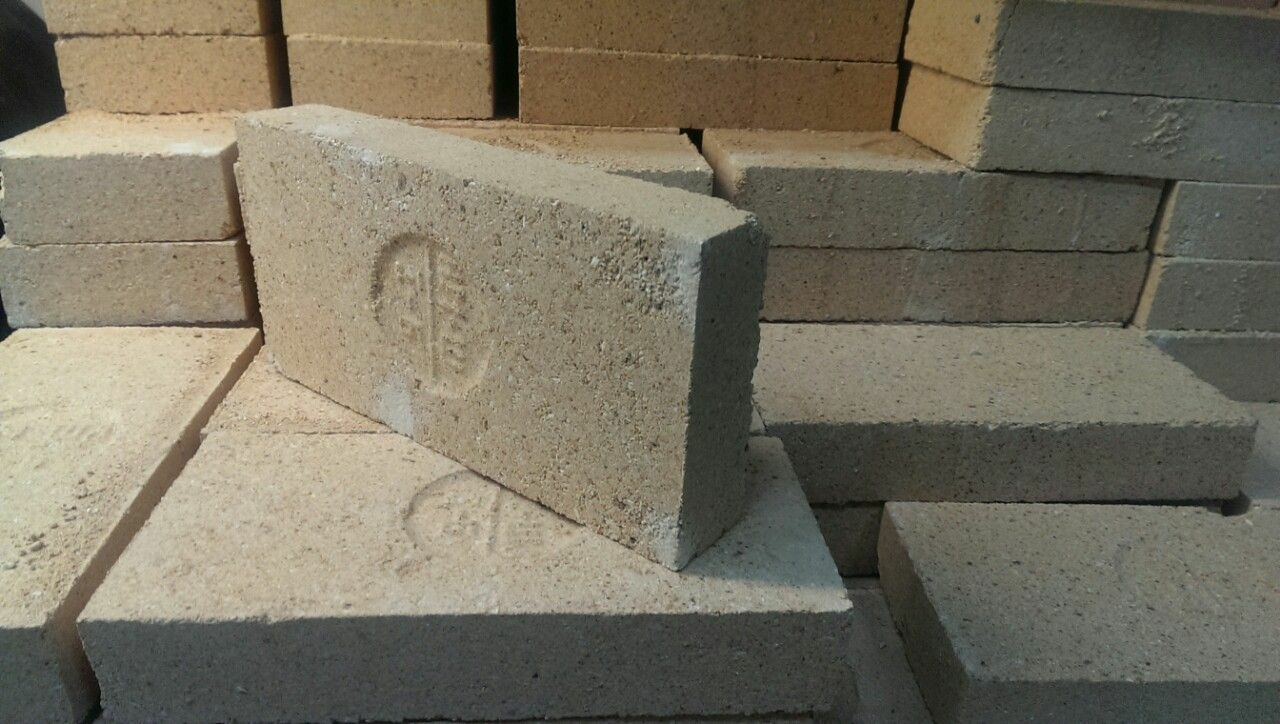 Кирпич огнеупорный Фасон простой №6 (Россия)