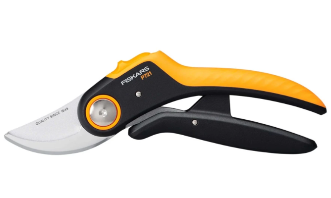 Секатор плоскостной FISKARS Plus PowerLever P721 (Польша)