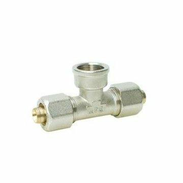 Тройник проходной с внутренней резьбой 16*1/2"*16мм