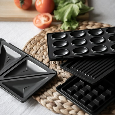 Сэндвичница ARESA AR-1207 (Китай)    