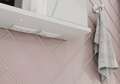 Шкаф-зеркало Adel 70 правое с полочкой и подсветкой (Россия)