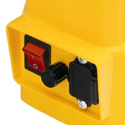 Опрыскиватель ранцевый аккумуляторный D-12LA, 12 л Denze (Россия)