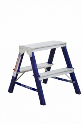 Двухсторонняя стремянка стальная  8202 (Россия)