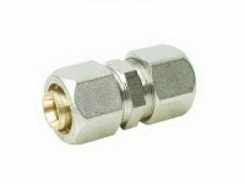 Муфта промежуточная резьбовые фитинги 20*20 (3703L02020)