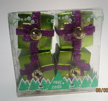 Новогоднее украшение набор фигурок для елки 6 см *4 шт (Китай)