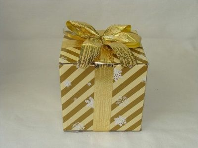 Коробка подарочная 10*10*10 см (Китай)