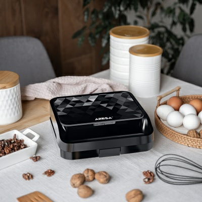 Сэндвичница ARESA AR-1207 (Китай)    