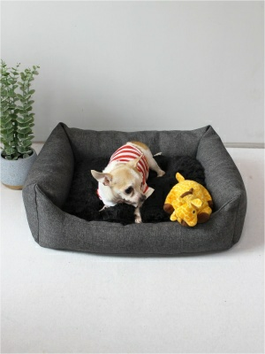 Лежанка для животных МАТЕХ PET  LUX 50х40х15 темно-серый, черный (Беларусь)