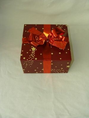 Коробка подарочная 15*15*8 см (Китай)