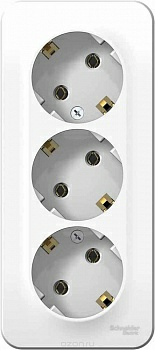 Розетка трехместная с заземлением белый (Россия)