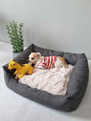 Лежанка для животных МАТЕХ PET  LUX 50х40х15 темно-серый, бежевый (Беларусь)